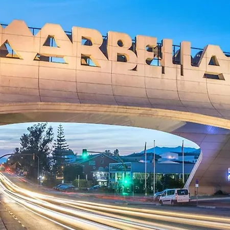 La Carihuela Ethnic * 托雷莫利诺斯